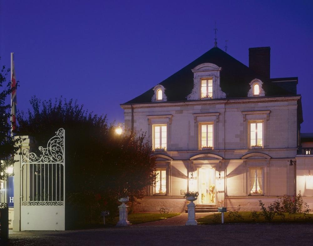 Hotel Le Choiseul อองบวส ภายนอก รูปภาพ