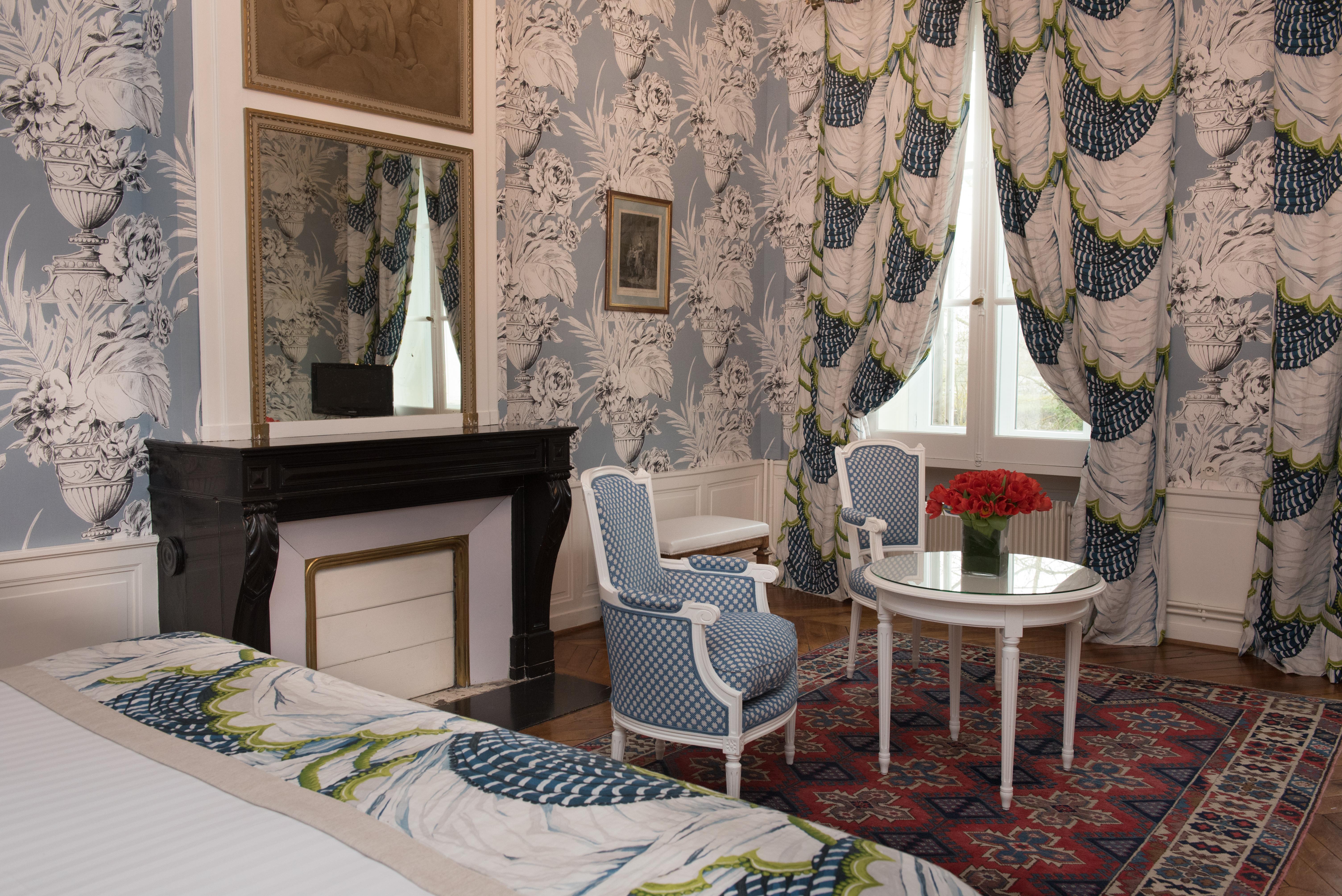 Hotel Le Choiseul อองบวส ภายนอก รูปภาพ