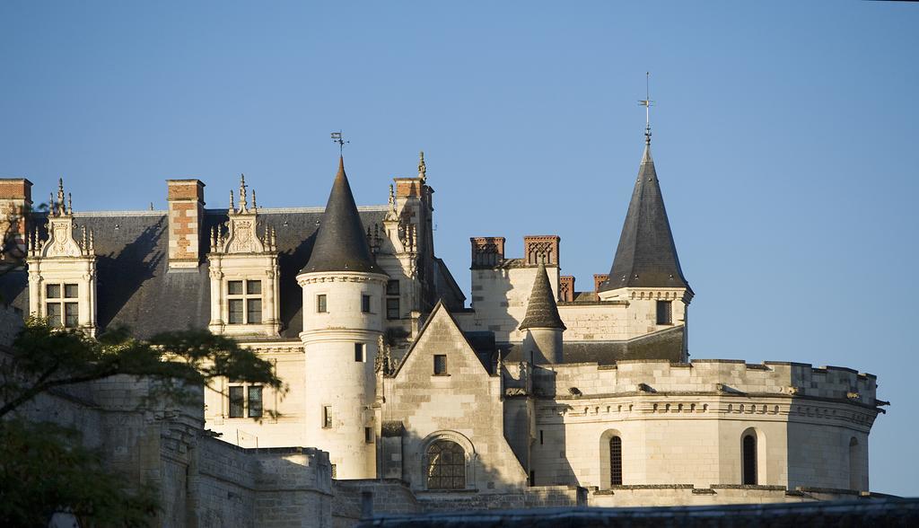 Hotel Le Choiseul อองบวส ภายนอก รูปภาพ