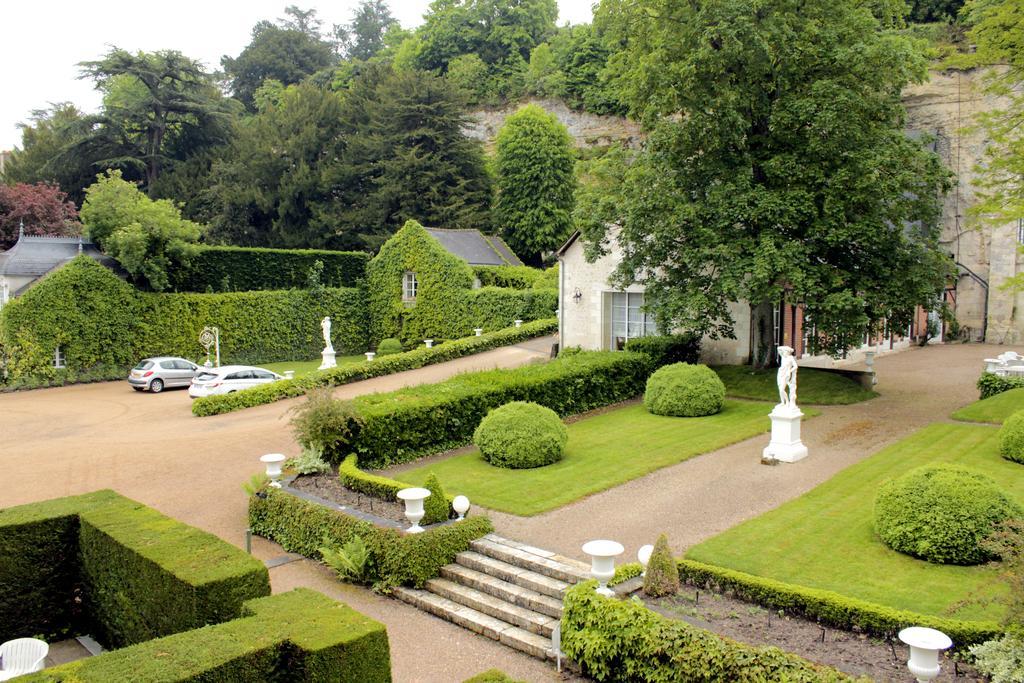 Hotel Le Choiseul อองบวส ภายนอก รูปภาพ